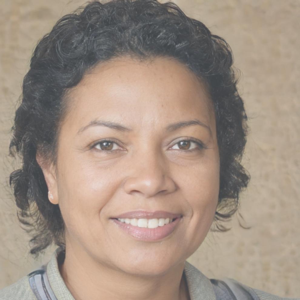 Financial planning instructor specializing in budget management and investment education